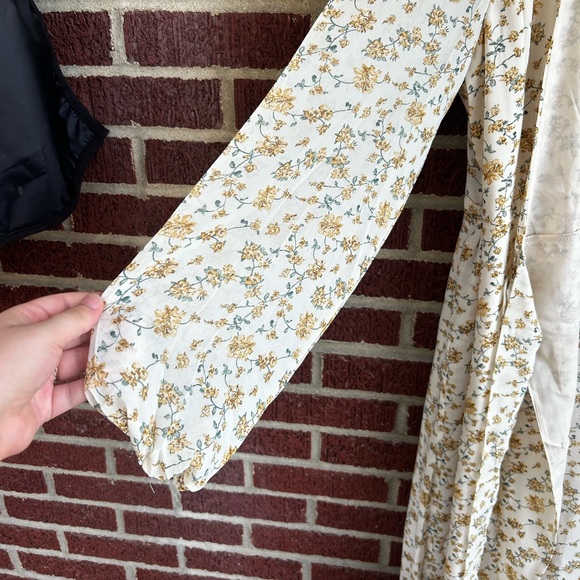 🤍BRAND NEW🤍 PKC Collection Wrap Dress - Picture 3 of 9